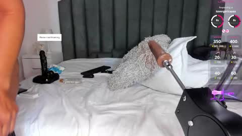 anthonela online show from March 14, 2026, 4:29 am