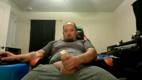 anthonygiacomazzo1 online show from September 24, 2025, 4:38 am