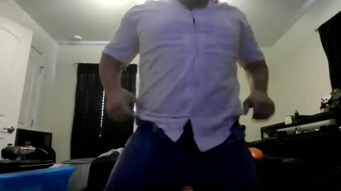 anthonygiacomazzo1 online show from September 24, 2025, 5:05 pm