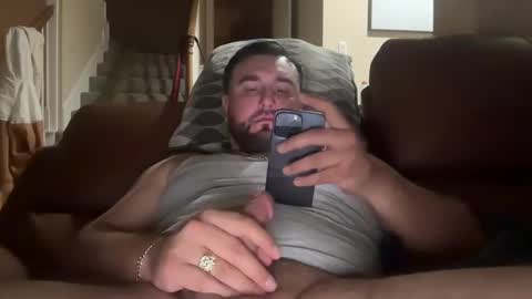 anthoss22 online show from March 8, 2025, 11:27 am