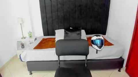       online show from January 14, 2025, 12:11 am