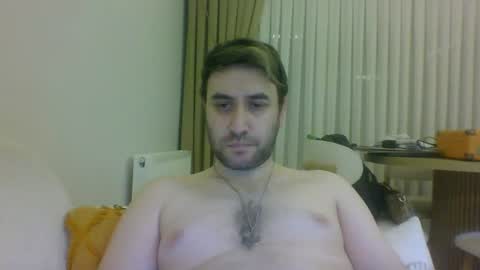 Snapshot of antilogos28 chatting on June 13, 2026, 10:40 pm antilogos28 online show from June 13, 2026, 10:40 pm