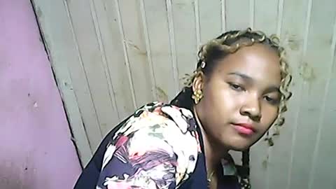 Snapshot of antine9794 chatting on June 13, 2026, 5:44 pm antine9794 online show from June 13, 2026, 5:44 pm