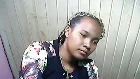 Snapshot of antine9794 chatting on June 15, 2026, 4:36 am antine9794 online show from June 15, 2026, 4:36 am