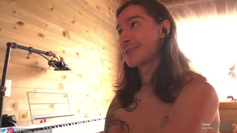 Snapshot of antinoo_gnothi chatting on February 19, 2025, 4:11 pm Antinoo Gnothi online show from February 19, 2025, 4:11 pm