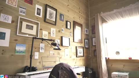 Snapshot of antinoo_gnothi chatting on March 5, 2025, 4:35 pm Antinoo Gnothi online show from March 5, 2025, 4:35 pm