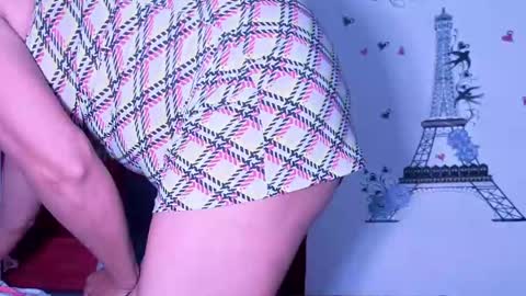 Snapshot of anto055 chatting on May 15, 2026, 10:00 am Antonella online show from May 15, 2026, 10:00 am
