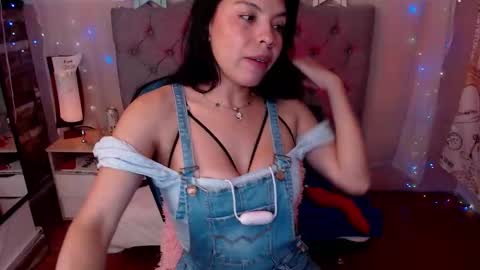 Snapshot of antolyh_c chatting on February 20, 2026, 1:11 pm antolyh_c online show from February 20, 2026, 1:11 pm