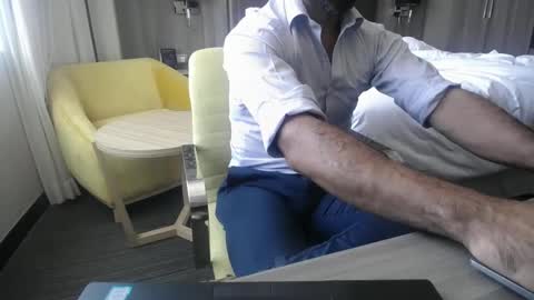 antomiguel online show from March 12, 2025, 3:18 pm