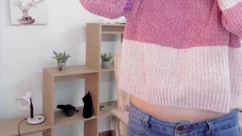 Antonella online show from October 2, 2025, 12:12 pm