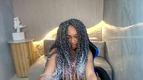 Antonella  online show from June 1, 2026, 8:21 pm
