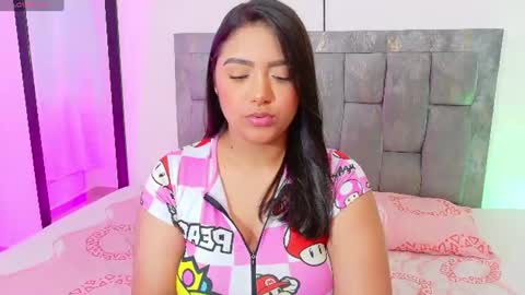 Snapshot of antonella_hot_x chatting on July 13, 2026, 11:18 pm Antonella online show from July 13, 2026, 11:18 pm