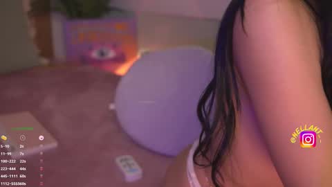 Nell. online show from February 19, 2025, 3:39 am