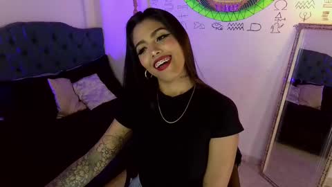 Antonella online show from October 9, 2025, 3:26 am