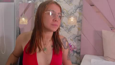Antonella Moon 7 online show from June 3, 2026, 10:04 pm