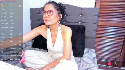 Snapshot of antonella_rizzo01 chatting on April 11, 2026, 12:26 am antonella_rizzo01 online show from April 11, 2026, 12:26 am