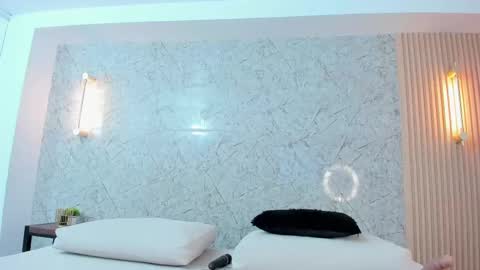 Anto online show from October 2, 2025, 9:00 pm