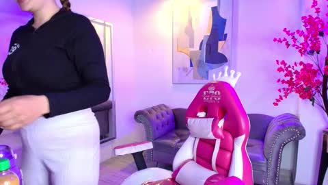 Antonella  online show from March 16, 2026, 11:58 am