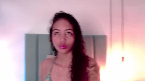 AntonellaHall  online show from January 15, 2025, 11:43 am