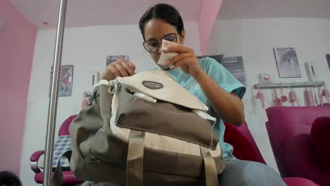 ANTONELLA online show from September 18, 2025, 12:40 pm