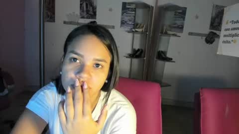 ANTONELLA online show from July 4, 2026, 12:33 pm