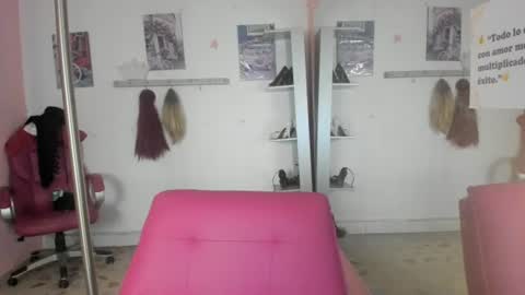 ANTONELLA online show from July 29, 2026, 1:09 pm