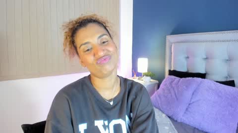 Sarah online show from December 10, 2024, 12:17 am