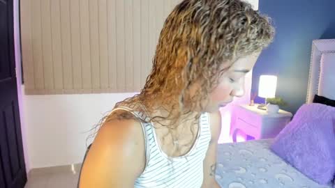 Sarah online show from December 12, 2024, 10:02 am