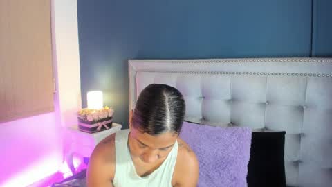 Sarah online show from February 15, 2025, 11:39 am