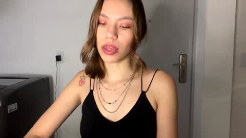 Antonella  online show from December 26, 2024, 11:43 am