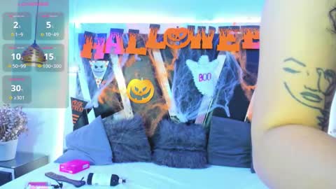 A N T O N E L L E  online show from October 21, 2025, 11:33 am