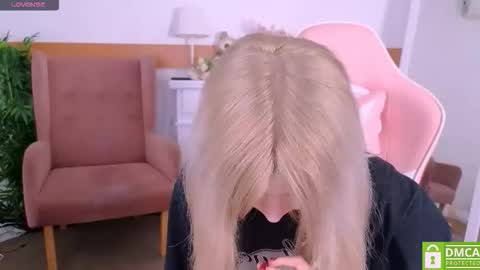 antonia_ferrero online show from February 23, 2026, 7:17 am