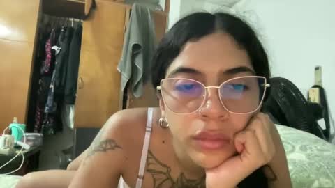 Antonia online show from December 15, 2024, 5:34 am