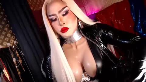 antoniasaints69 online show from January 14, 2026, 11:31 pm