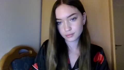 Snapshot of antonina25440 chatting on October 17, 2025, 10:12 pm antonina25440 online show from October 17, 2025, 10:12 pm