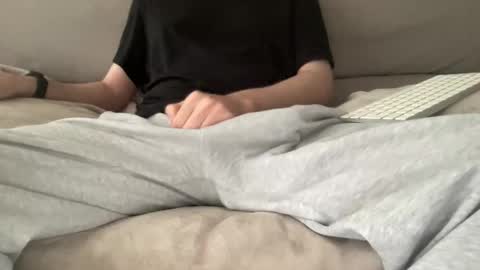 tonbas online show from March 18, 2026, 4:43 pm