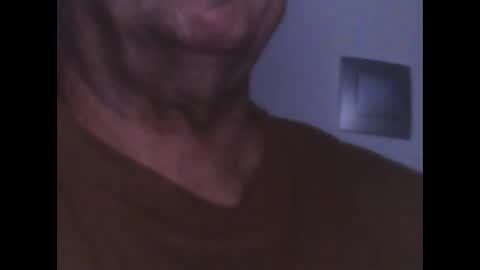 Snapshot of antonioxx454 chatting on October 31, 2025, 6:20 pm AntonioyJesy online show from October 31, 2025, 6:20 pm