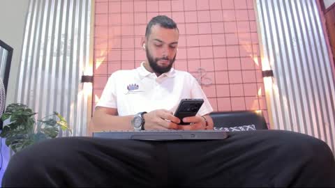 Snapshot of antony_bigdick_ chatting on January 5, 2025, 1:13 am Juan Camilo online show from January 5, 2025, 1:13 am