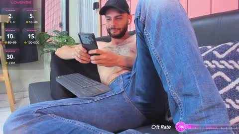 Snapshot of antony_bigdick_ chatting on January 15, 2025, 1:12 am Juan Camilo online show from January 15, 2025, 1:12 am
