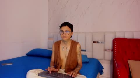 Snapshot of antony_d_ossa chatting on May 10, 2026, 8:25 pm antony_d_ossa online show from May 10, 2026, 8:25 pm