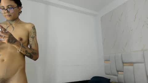 Snapshot of antony_d_ossa chatting on May 16, 2026, 7:34 pm antony_d_ossa online show from May 16, 2026, 7:34 pm