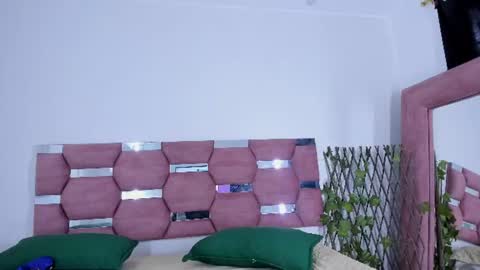 antony_d_ossa online show from June 24, 2026, 10:31 pm