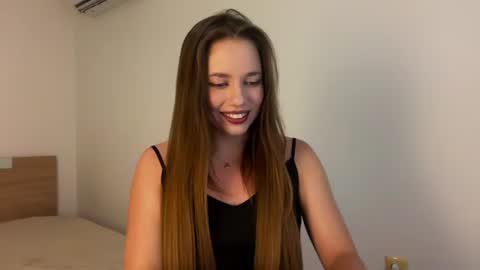 Snapshot of anuetta chatting on August 8, 2026, 6:43 pm Aneutta online show from August 8, 2026, 6:43 pm