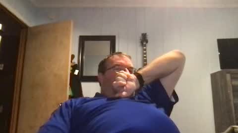 Snapshot of anvil1972 chatting on October 9, 2025, 7:12 pm anvil1972 online show from October 9, 2025, 7:12 pm