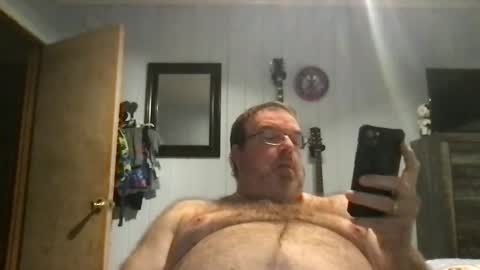 anvil1972 online show from April 13, 2026, 4:51 am