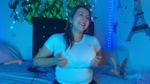 any mour online show from November 16, 2025, 5:07 pm