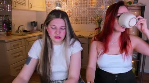 Anya online show from March 4, 2025, 7:32 pm