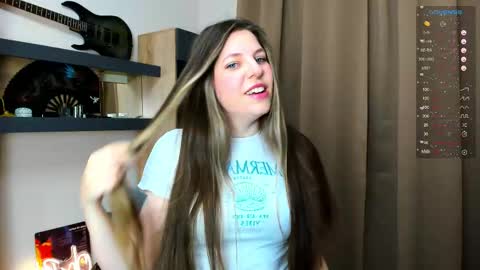 Anya online show from December 20, 2025, 6:48 pm