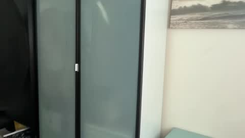 Anya online show from May 19, 2026, 3:18 pm