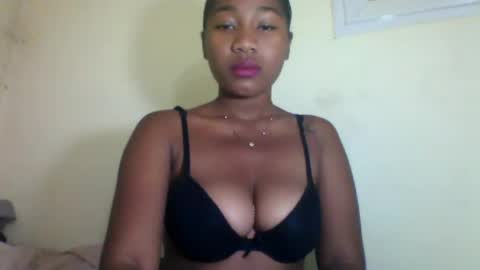 Snapshot of anyah_love chatting on July 10, 2026, 3:00 am anyah_love online show from July 10, 2026, 3:00 am